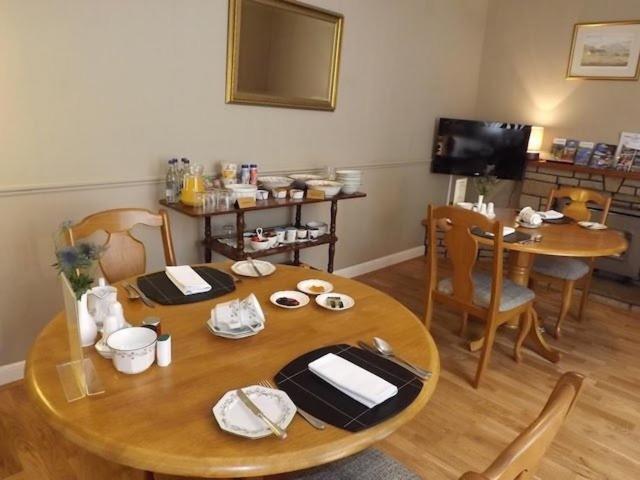 Hazel Bank Bed& Breakfast Bed & Breakfast มอฟฟัต ภายนอก รูปภาพ
